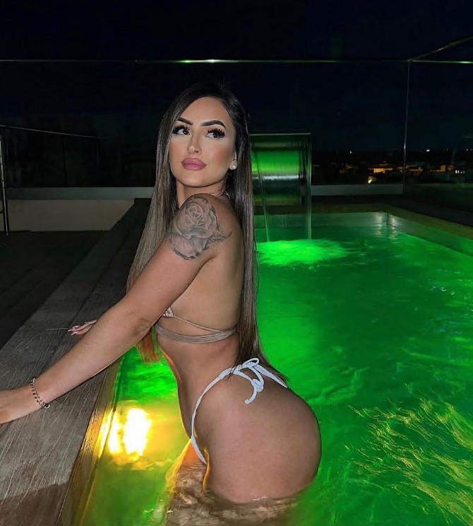 konyaescortbade-4 Konya Escort Bade Eve Otele Rezidansa Aparta Gelirim